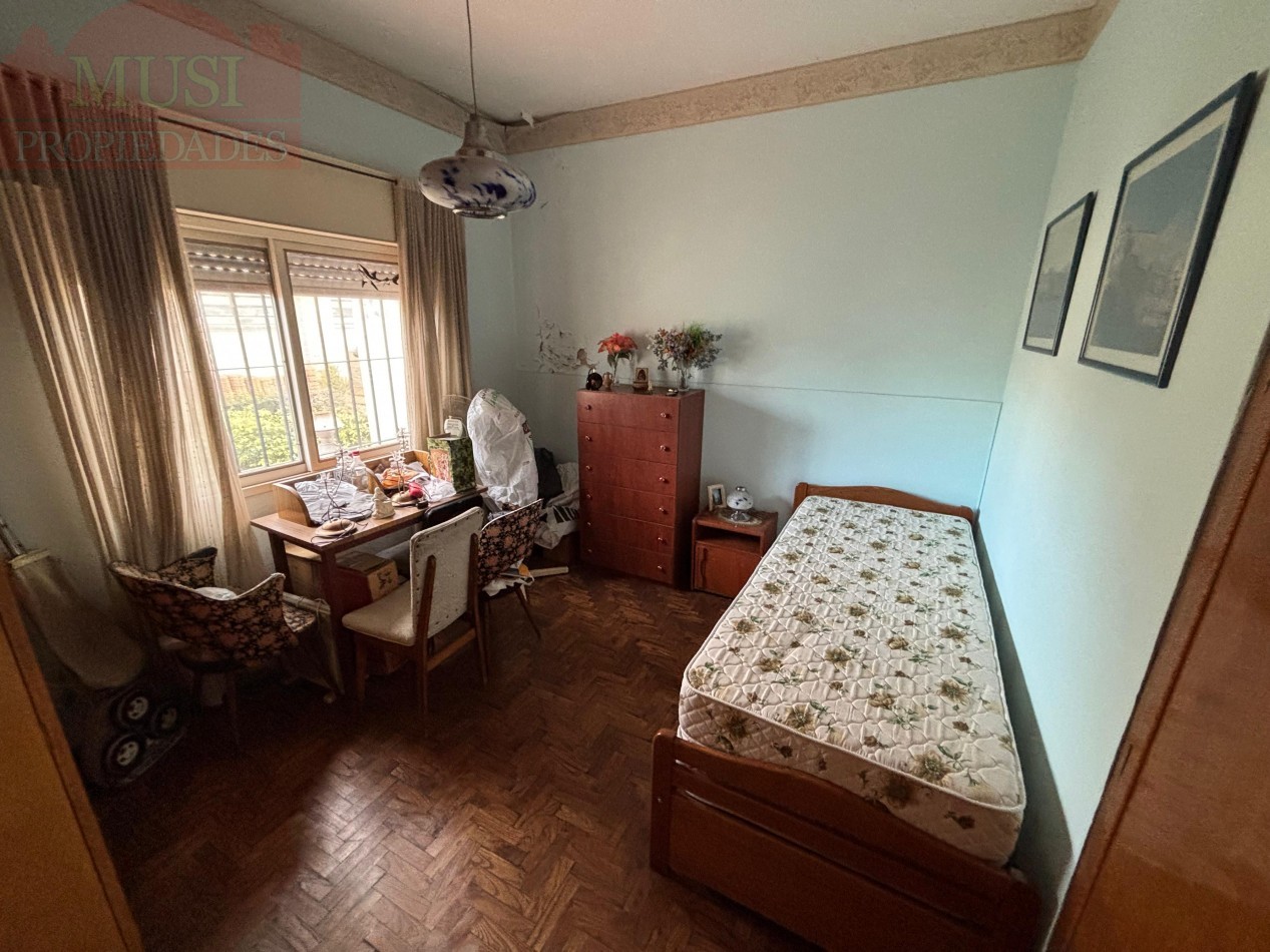 Casa 5 ambientes - Villa Ballester