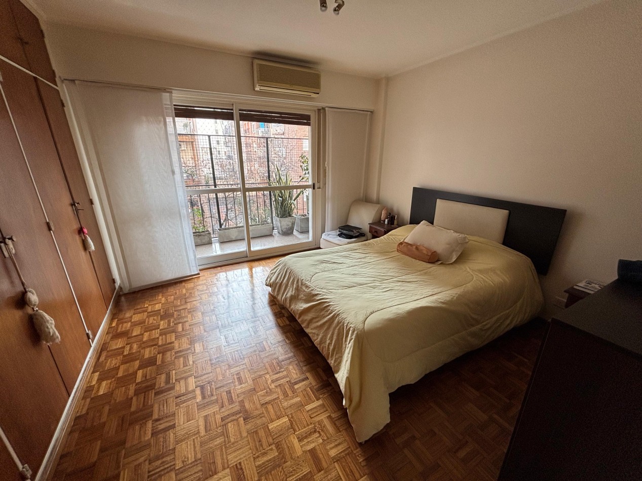 Departamento de 4 Ambientes en venta Dep. de Servicio y espacio guarda coche