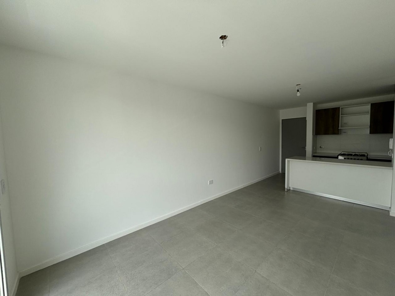 Hermoso departamento de 2 ambientes a estrenar en alquiler - San Martin centro