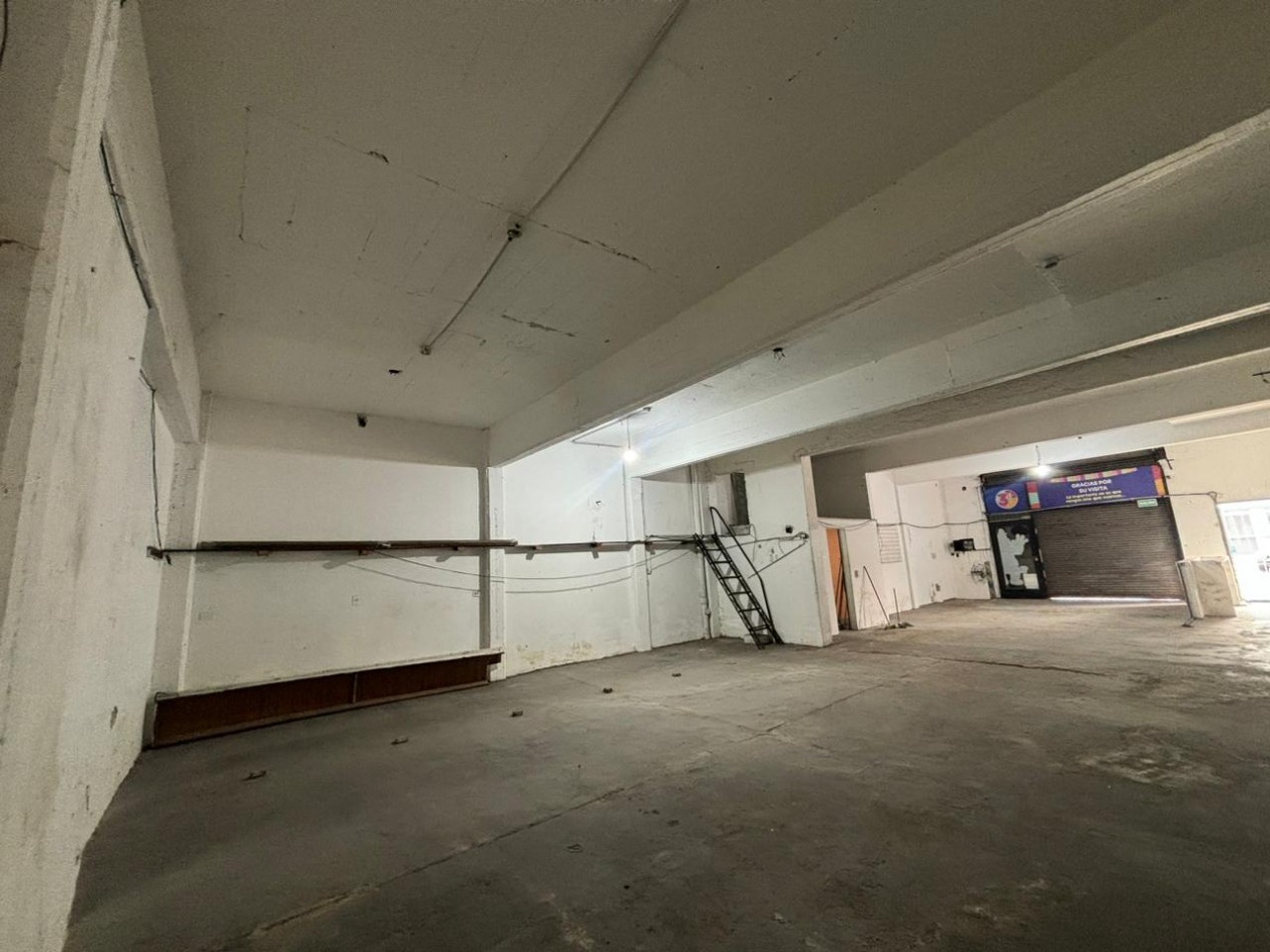 Exclusivo local en zona comercial en alquiler - San Martin