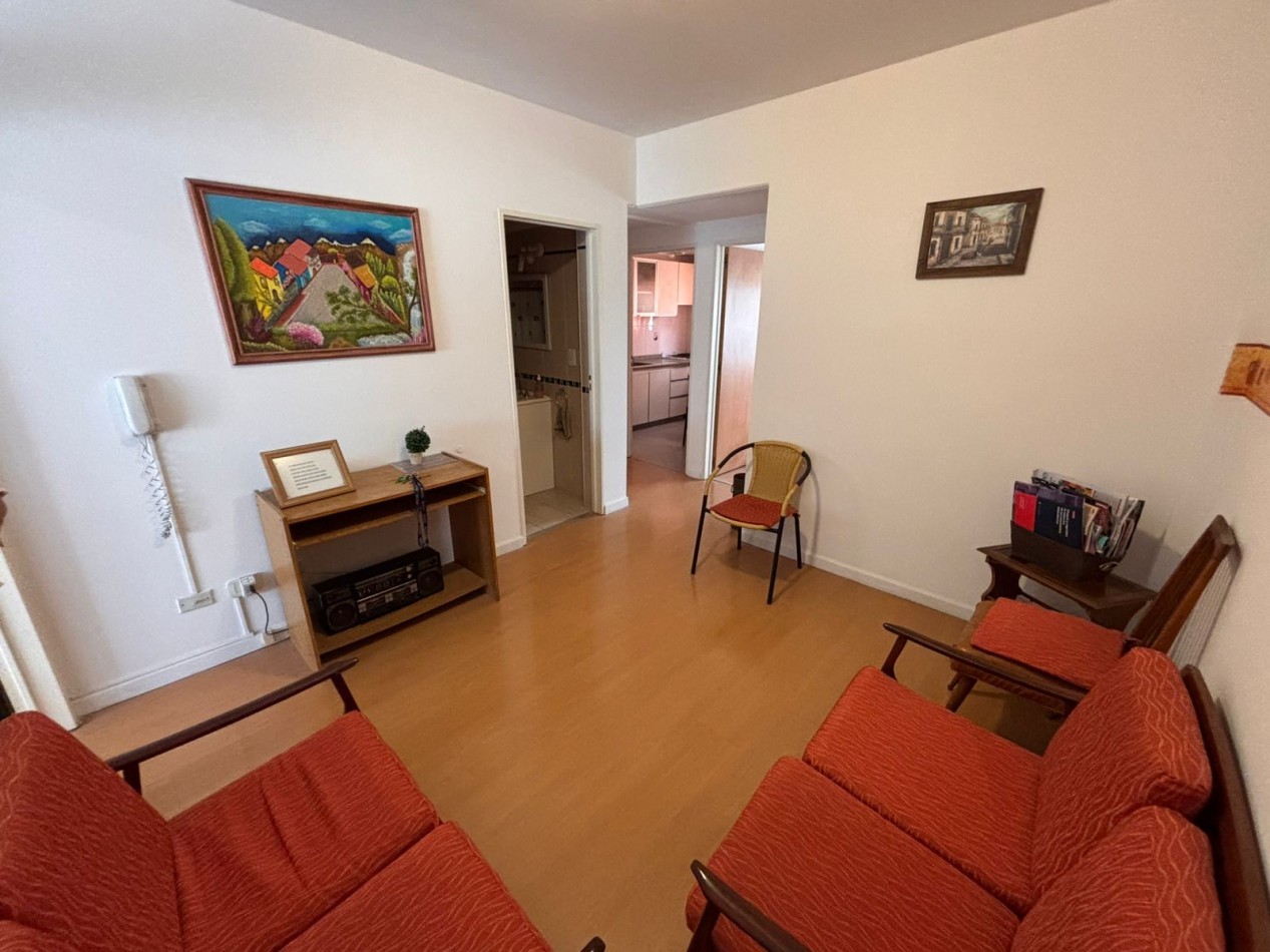 Departamento de 2 ambientes dividido en venta - San Martin 