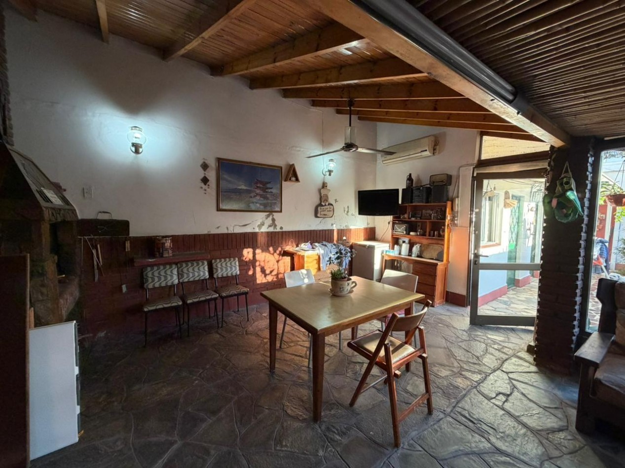 Excelente casa de 4 ambientes en venta - Malaver