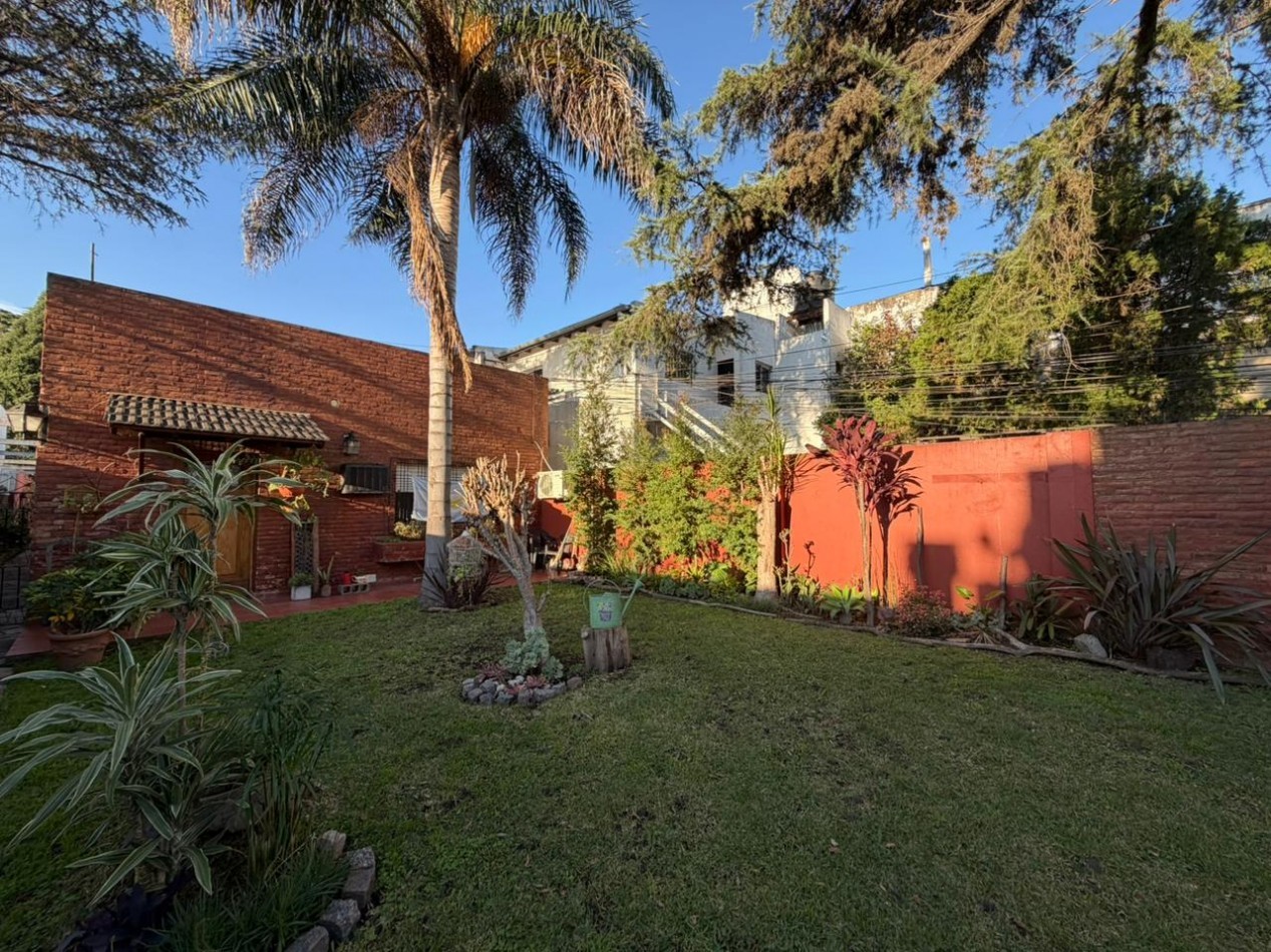 Excelente casa de 4 ambientes en venta - Malaver