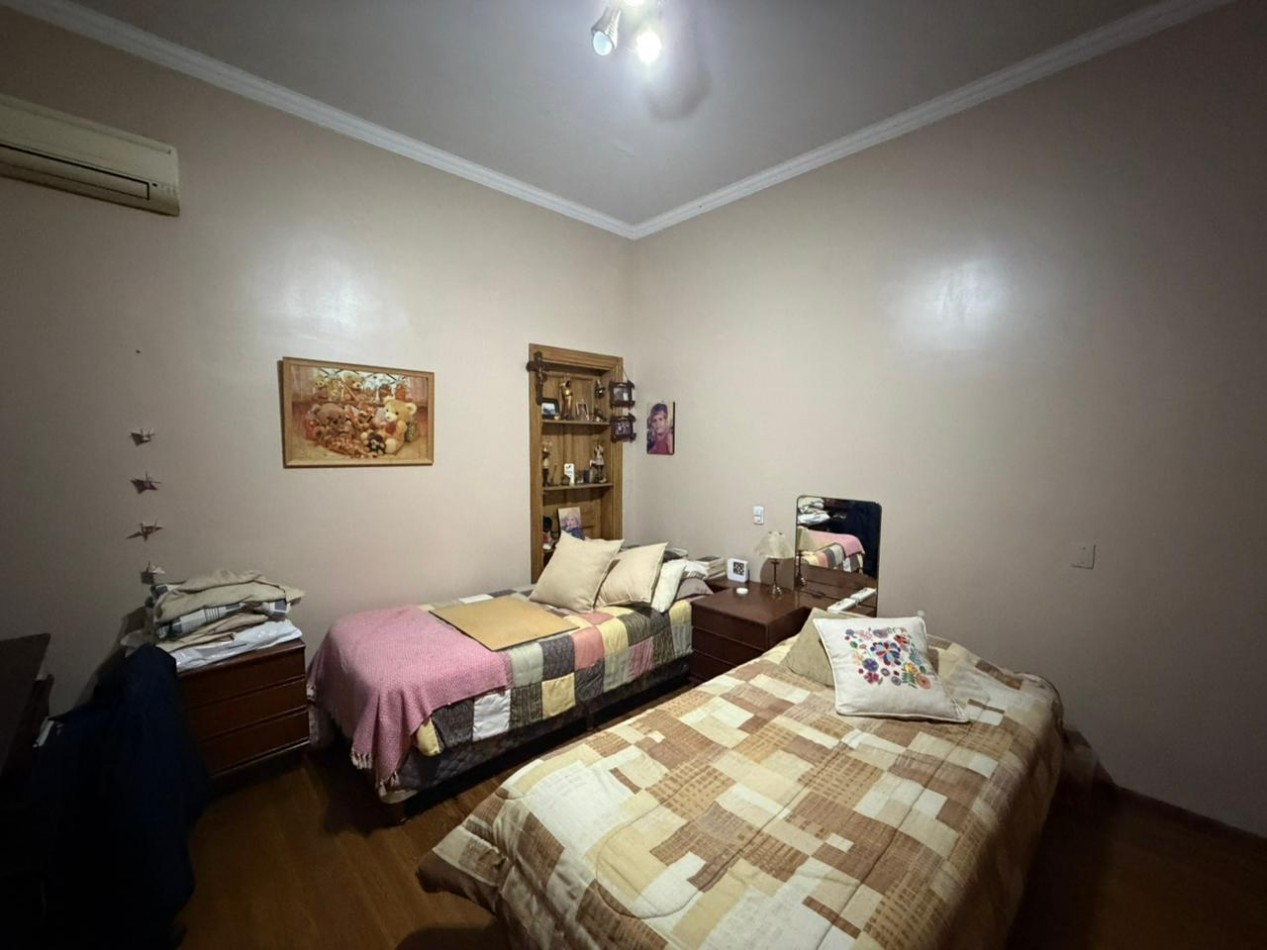 Excelente casa de 4 ambientes en venta - Malaver