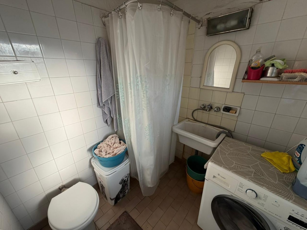 Excelente casa de 4 ambientes en venta - Malaver