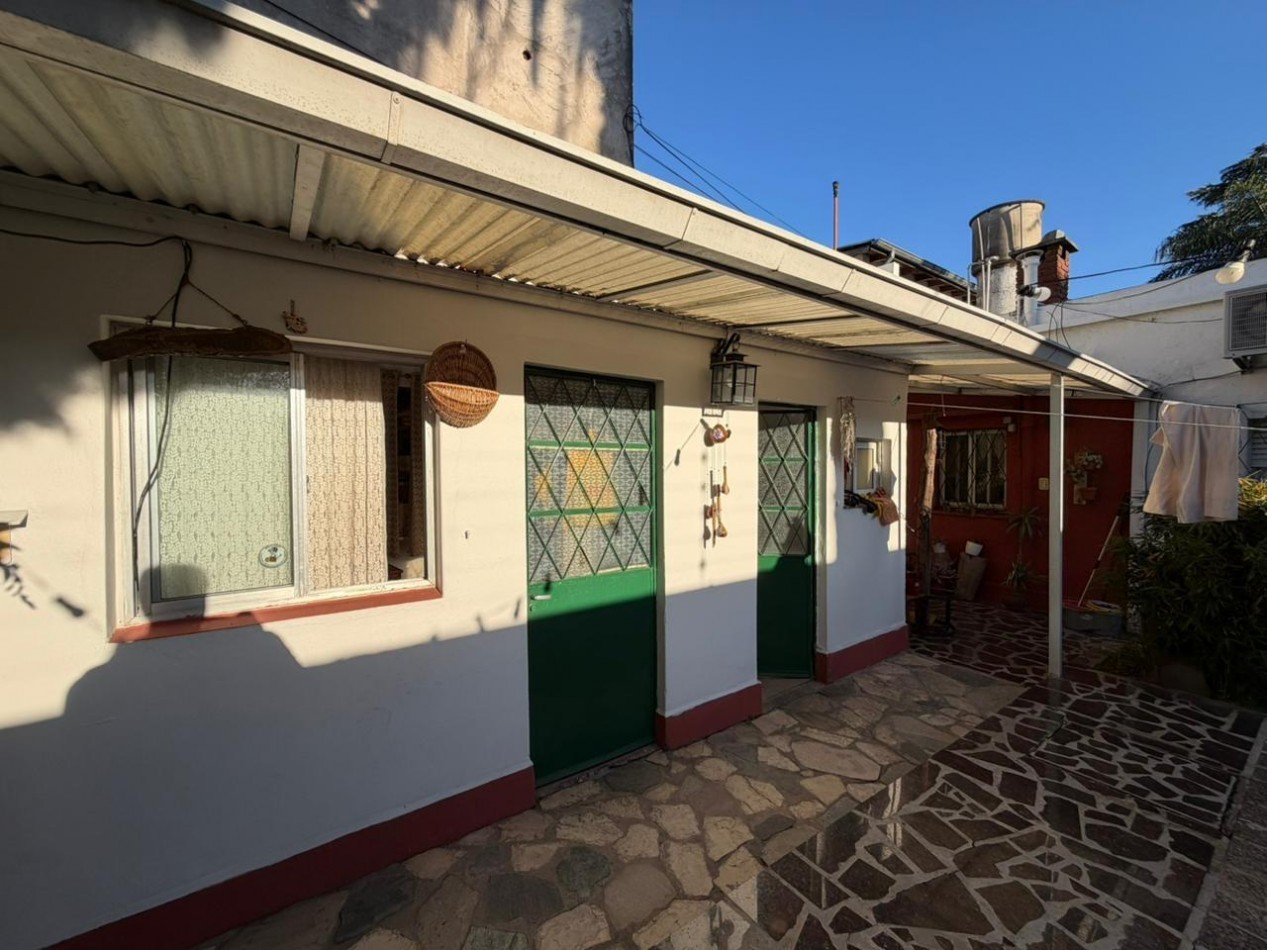 Excelente casa de 4 ambientes en venta - Malaver