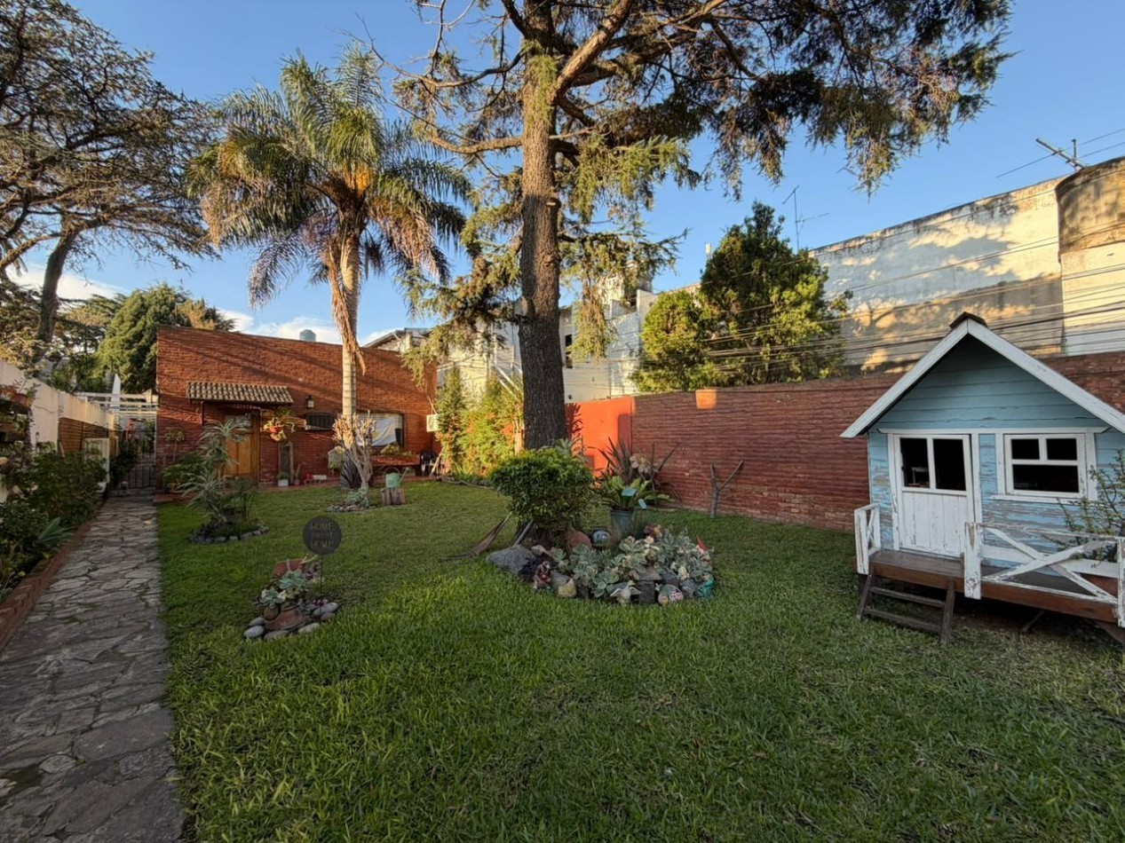 Excelente casa de 4 ambientes en venta - Malaver
