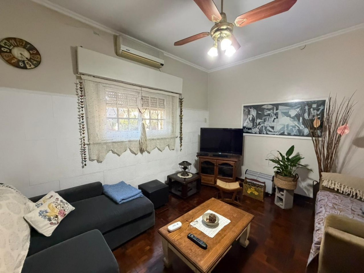 Excelente casa de 4 ambientes en venta - Malaver