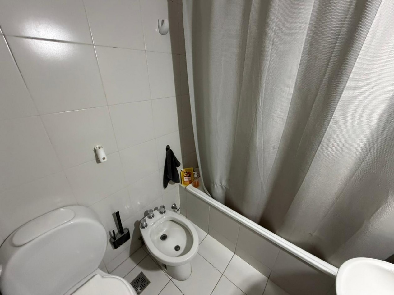 Departamento dos ambientes con espacio guardacoche fijo - San Martin