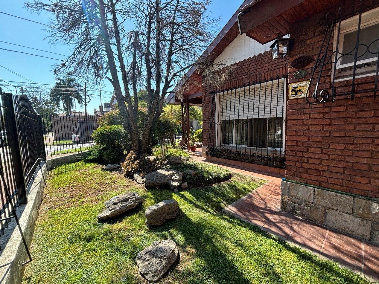 Impecable chalet de 4 ambientes en planta baja - San Andres