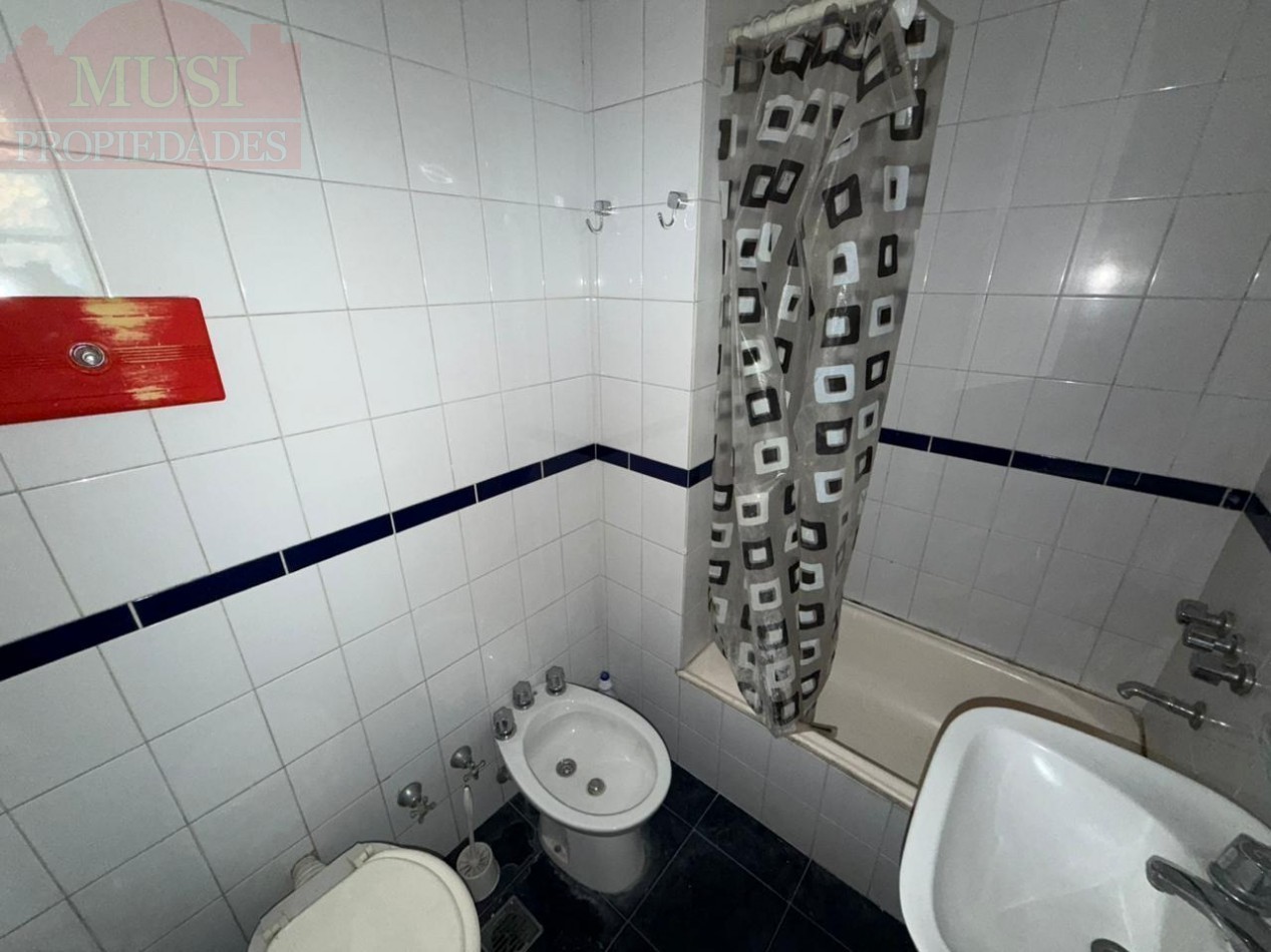 OPORTUNIDAD Excelente Monoambiente dividido en venta - San Martin centro