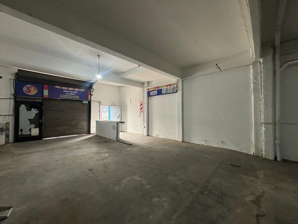 Exclusivo local en zona comercial en alquiler - San Martin