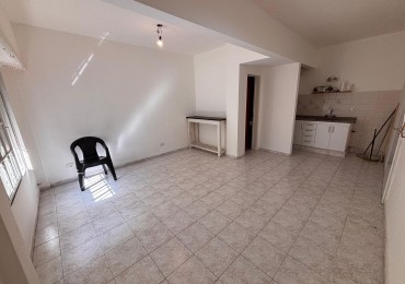Monoambiente mas cochera - Centro San Martin